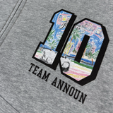 ジップアップフーディー