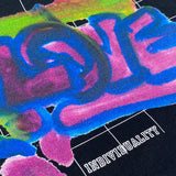 LOVE グラフィック ポーチ